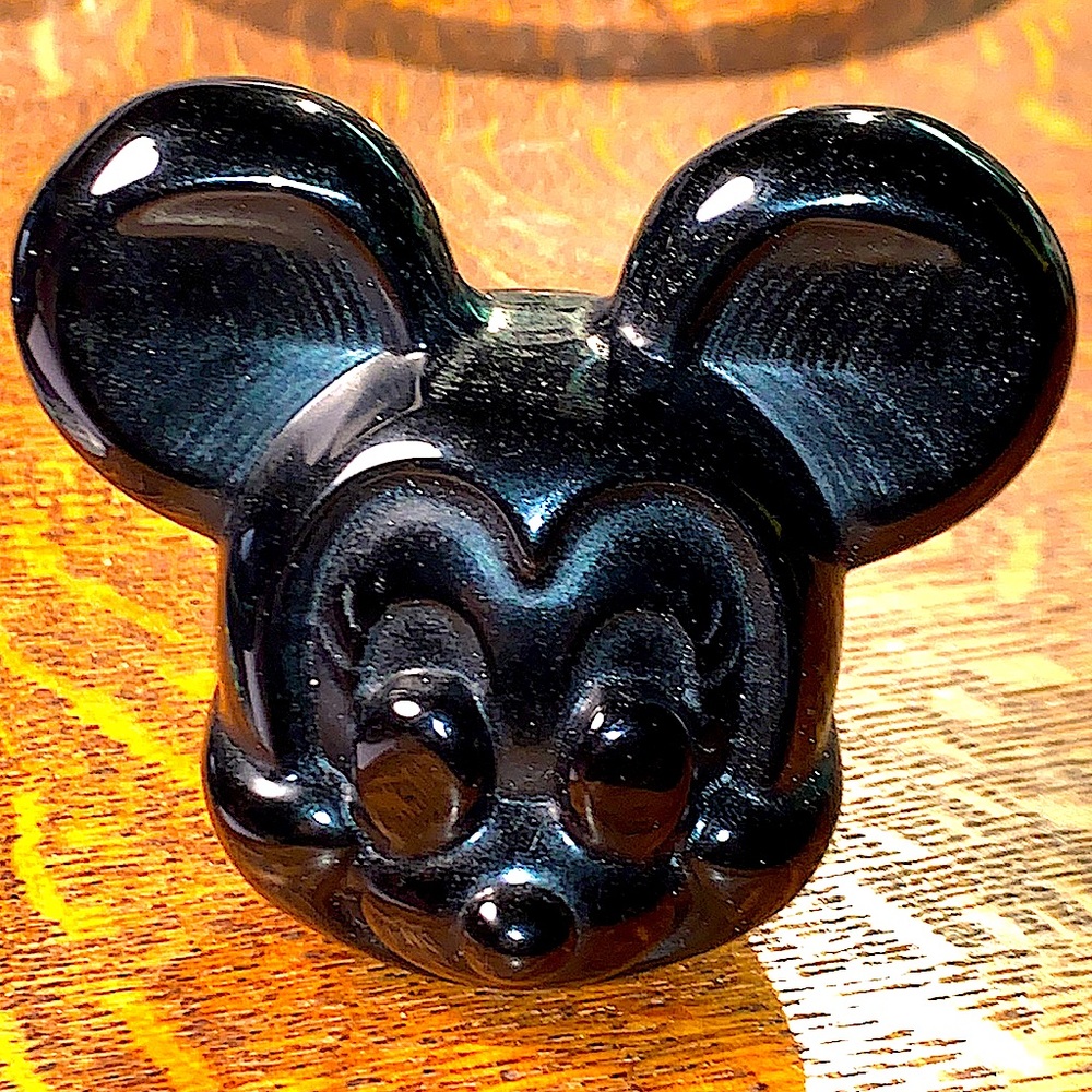 BLACK OBSIDIAN MICKEY MOUSE NEW PAPER WEIGHT PROTECTION 3 3/4TH INCH TALL